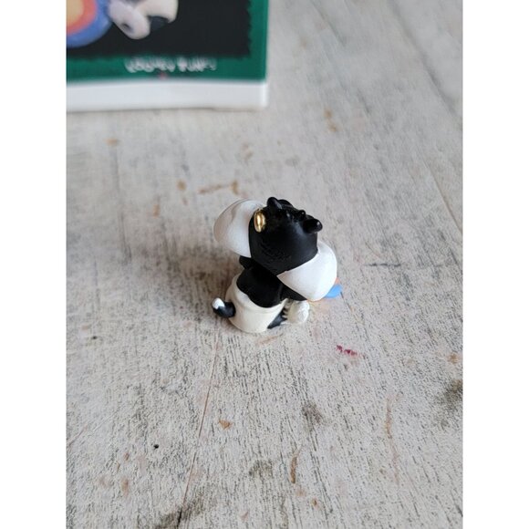 Hallmark vintage miniature baby Sylvester Looney tunes ornament Xmas - Picture 4 of 6